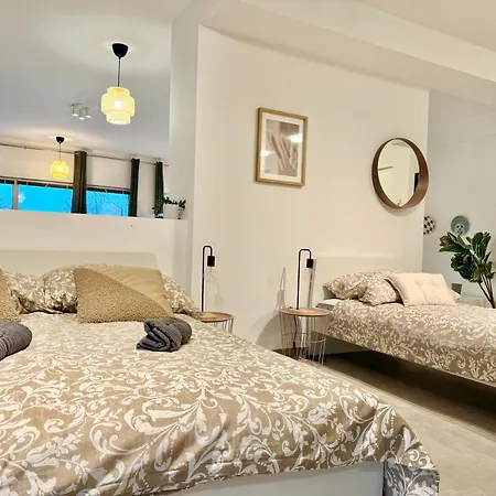 Lägenhet 80 M2 Grosszuegiges Mit Patio *